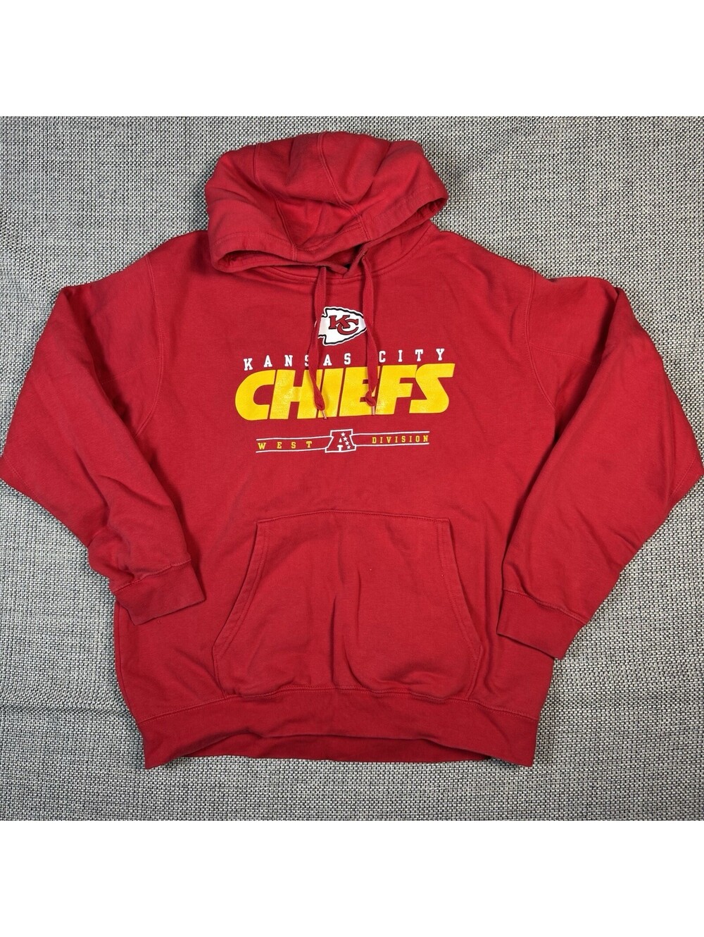NFL Team Apparel Kansas City Chiefs Embroidered Hoodie Red Sz Large Pullover